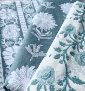 Baumwollstoff---Indien----blockprint-Handdruck-Blumen-dunkles-mintgrn---50-cm