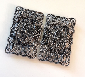 Dirndlschnalle-Schliee--Schrze---Metall---altsilber