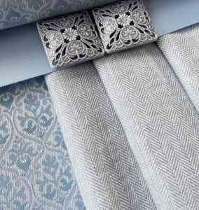 Fischgrat-Halbleinen-Baumwoll-Leinenstoff---Twill----zartblau-eisblau-----50-cm