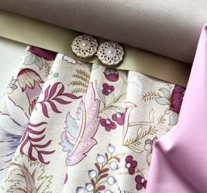 Samtcord-Dirndl-Stoffpaket-Spenzer-Rock-Aurelia