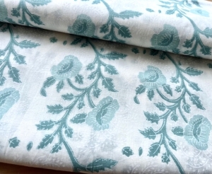 Baumwollstoff---Indien----blockprint-Handdruck-Blumen-cremeweiss--mintgrn---50-cm
