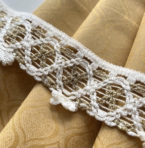 Borte-Zierborte---creme-gold-lurex--6cm-breit-----3-Meter