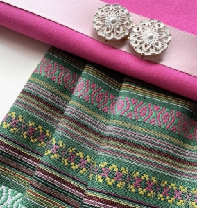 Jacquard-Dirndl-Stoffpaket-Spenzer-Rock-Querstreifen-Lisa-2