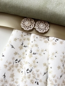 Samtcord-Dirndl-Stoffpaket-pastell-Spenzer-Rock-Valentina