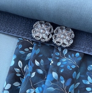 Feincord-Dirndl-Stoffpaket-Katrin