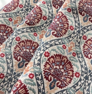 Gobelin-Jacquard---Dirndlstoff--gewebt--Ornamentmuster---weinrot-petrol-creme---190-cm