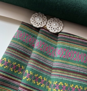 Jacquard-Dirndl-Stoffpaket-Spenzer-Rock-Querstreifen-Lisa-
