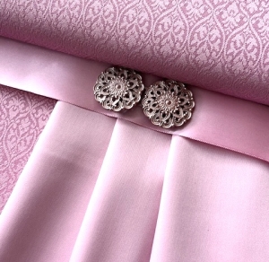 Wollsatin-Jacquard-Dirndl-Stoffpaket-altrosa-zartrosa-Verena
