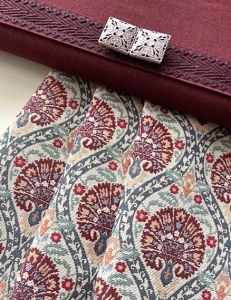 Gobelin-Dirndl-Stoffpaket-Spenzer-Rock-Bernadette