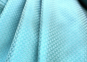 Jacquard---Dirndlstoff--gewebt----Trkis-Zartblautne---85-cm