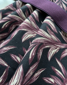 Viskose-Leinen---Bltter---schwarz--aubergine----50-cm