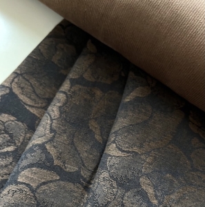 Reststck-Jacquard-Stoff-Trachten-Dirndl----knitterfrei---Blume-gro----schwarz-braun---200-cm