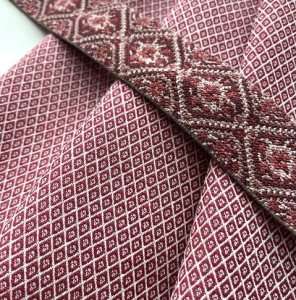 Jacquard-Trachtenrock-mit-Gummibund---dunkelrot