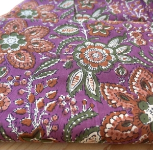 Baumwollstoff-Voile---Blumen----pflaume-grn-----50-cm