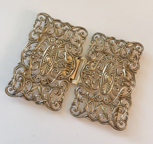 Dirndlschnalle-Schliee--Schrze---Metall---gold-