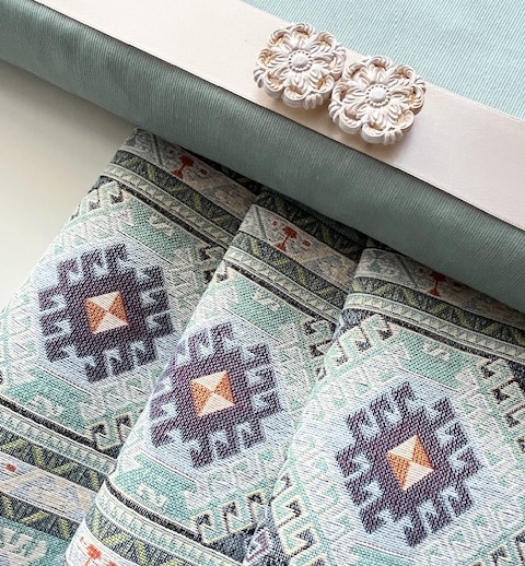 Bild 1 von Gobelin Jacquard - Dirndlstoff  gewebt  geometrisches Muster - multicolor - 220 cm