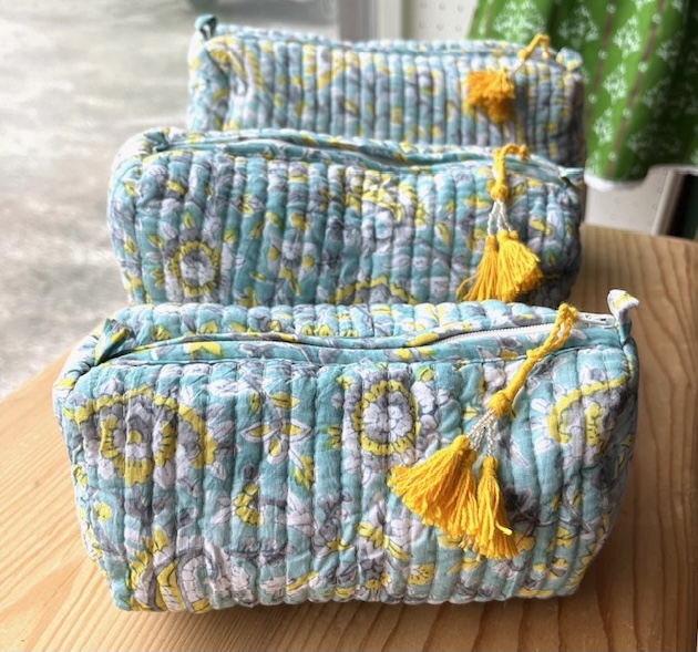 Bild 1 von Kosmetiktasche Beautybag - Handdruck Stoff Indien - in Größe M  / (Größe ) M