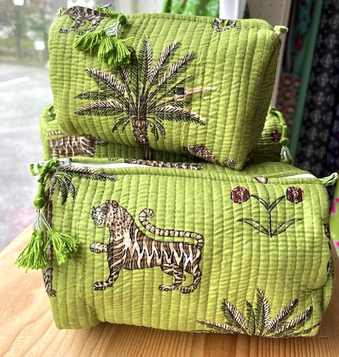Bild 1 von Kosmetiktasche Beautybag - Handdruck Stoff Indien - in Größe L  / (Größe ) L
