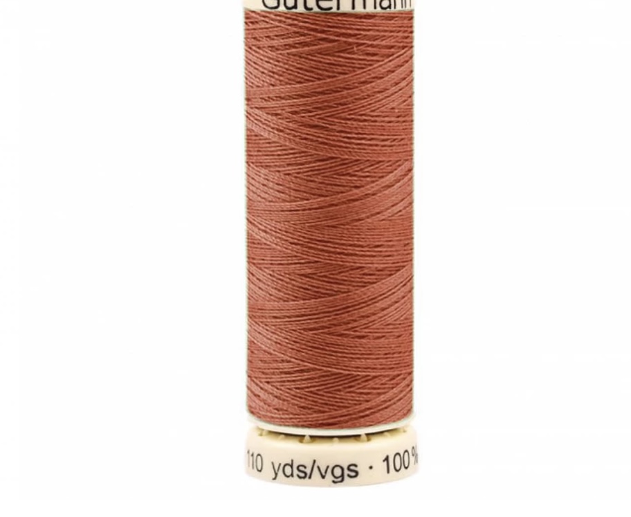 Bild 1 von Gütermann universal Polyester Nähgarn - 100m Spule - Farbe  377 Puderrosa dunkel