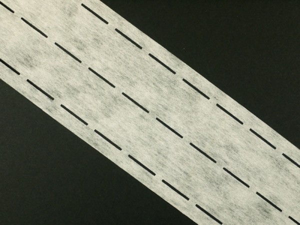 Bild 1 von Bundeinlage Stanzband Vlies weiß - 50 cm 