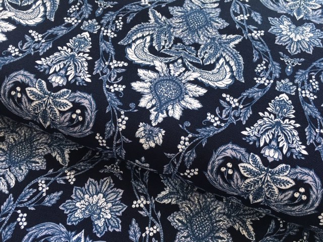 Bild 1 von Reststück Dirndl Stoff  Baumwolle Pauline - knitterfrei - Blumenornament - nachtblau - 250 cm