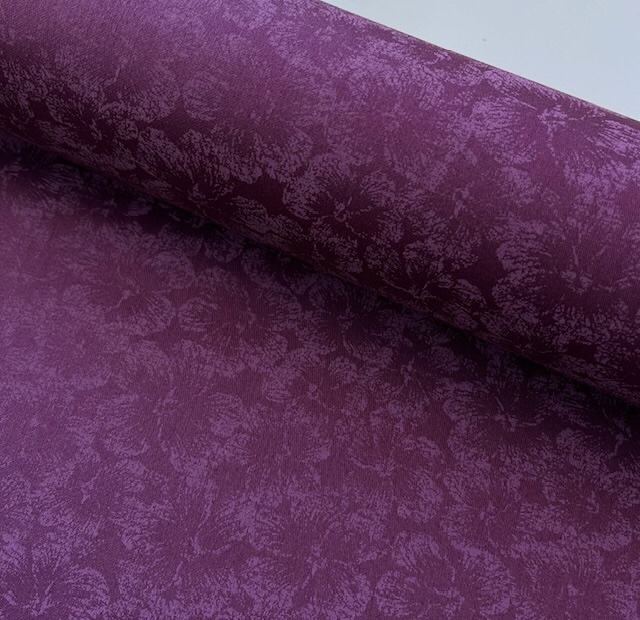 Bild 1 von Reststück Dirndl Stoff - Baumwollsatin Blumen - Ton-in-Ton - violett lila - 140cm