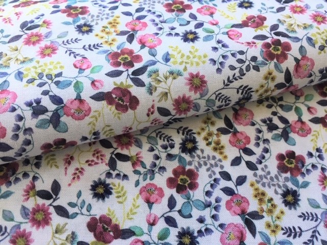 Bild 1 von Dirndl Stoff Blumen - millefiori - weiß blau rot zartgrün - 50 cm