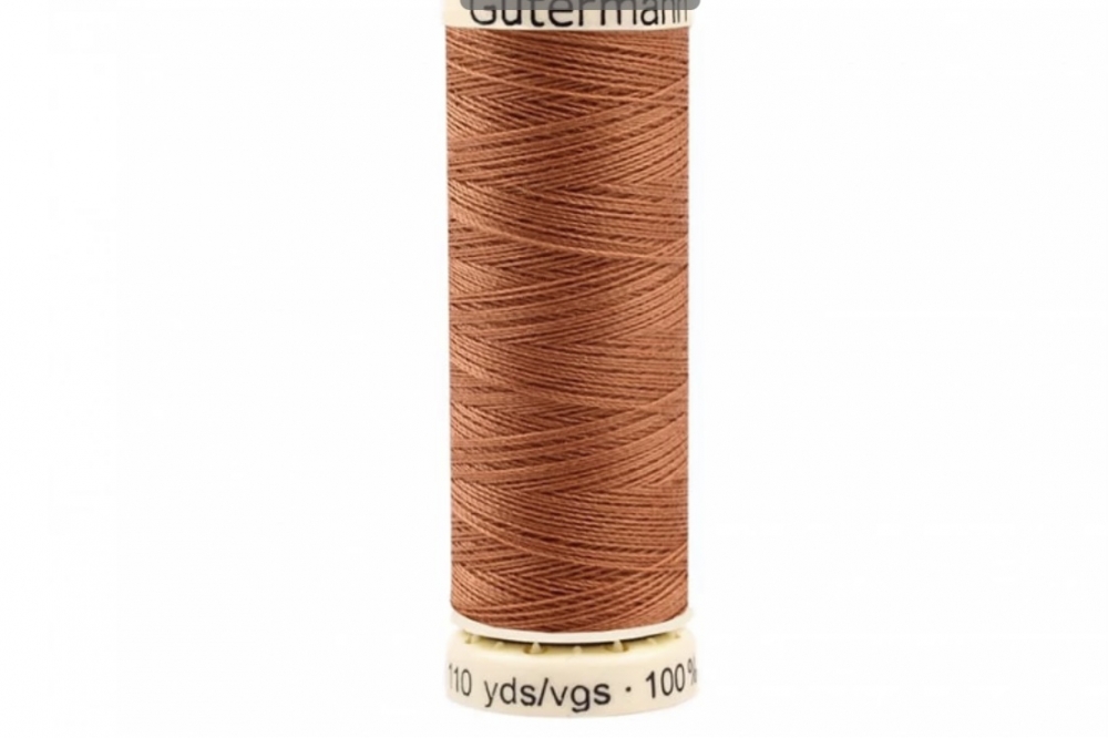 Bild 1 von Gütermann universal Polyester Nähgarn - 100m Spule - Farbe 842 copper 
