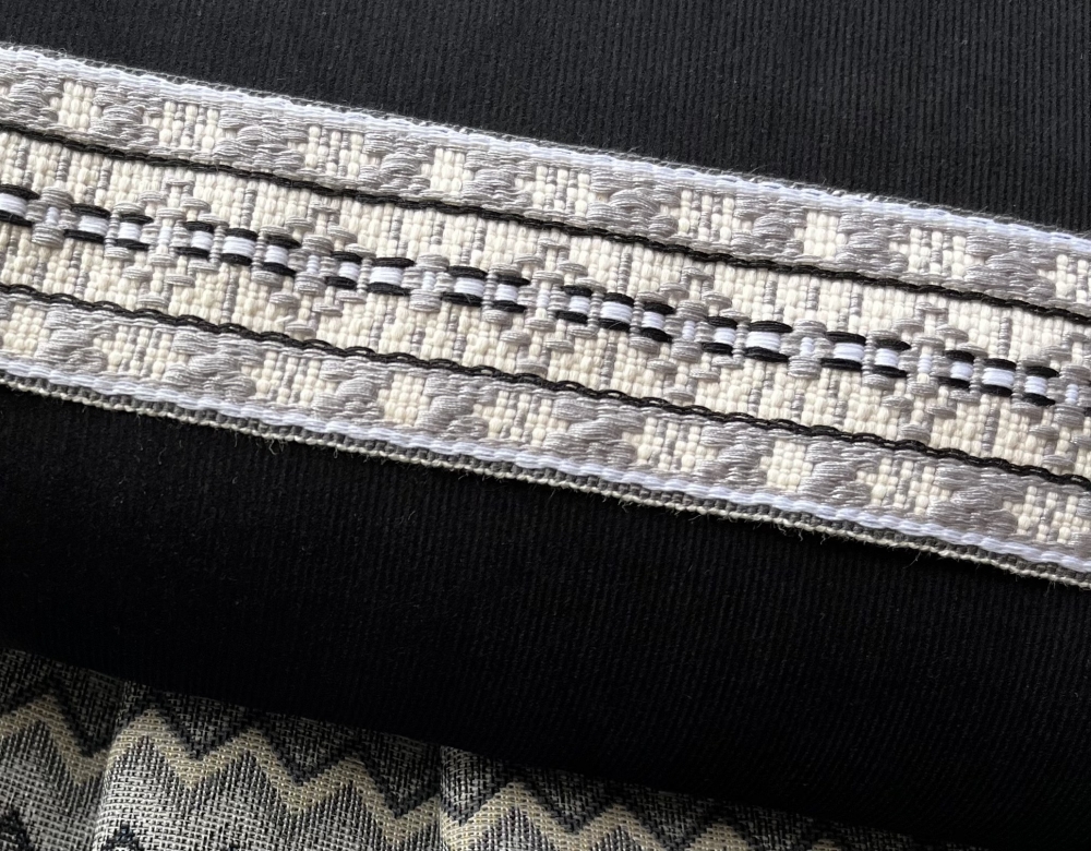 Bild 1 von Borte Jacquardborte Webband  creme grau schwarz   -  50 mm breit  - 3 Meter