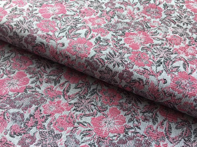 Bild 1 von Reststück Jacquard Stoff Trachten Dirndl  - knitterfrei - Blume - grau beere - 115 cm