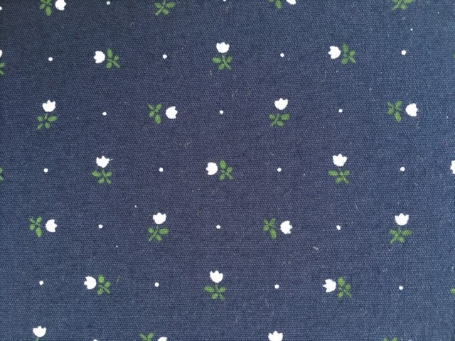 Bild 1 von Reststück Dirndl Stoff Blumen Punkte - dunkelblau grün - 200 cm