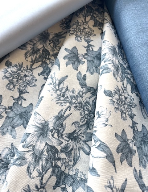 Bild 1 von Dirndl Stoff  Leinenoptik - knitterarm - Blumen -  Blautöne - 200 cm