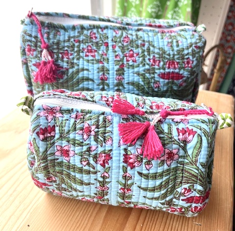 Bild 1 von Kosmetiktasche Beautybag - Handdruck Stoff Indien - in Größe S und L