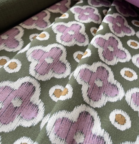 Bild 1 von Trachten Dirndl Stoff  - knitterarm - Blumen - grün zartrosa gelb - 50 cm