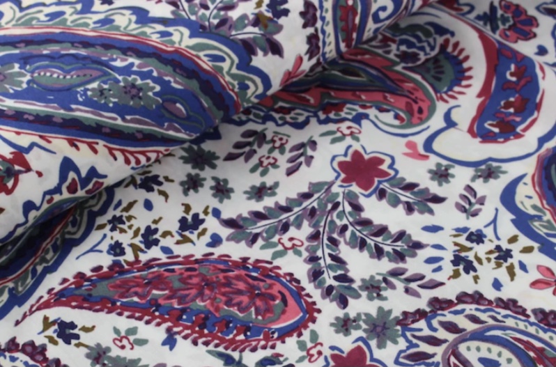 Bild 1 von Reststück Viskose Blumen Paisley Stoff - cremeweiss blau  - 95 cm