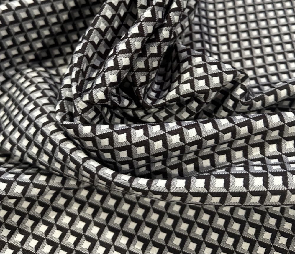 Bild 1 von Italienischer Stretch-Jacquard - Dirndlstoff  gewebt  - schwarz weiß - 50 cm