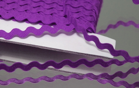 Bild 1 von Zackenlitze - 4 mm breit - viele Farben  / (Farbe) lila
