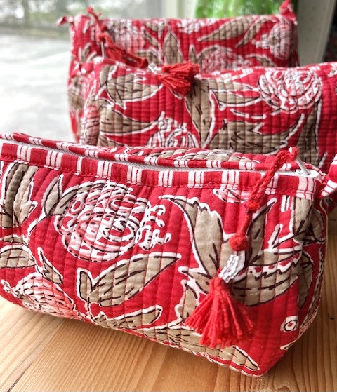 Bild 1 von Kosmetiktasche Beautybag - Handdruck Stoff Indien - in 3 Größen  / (Größe ) M