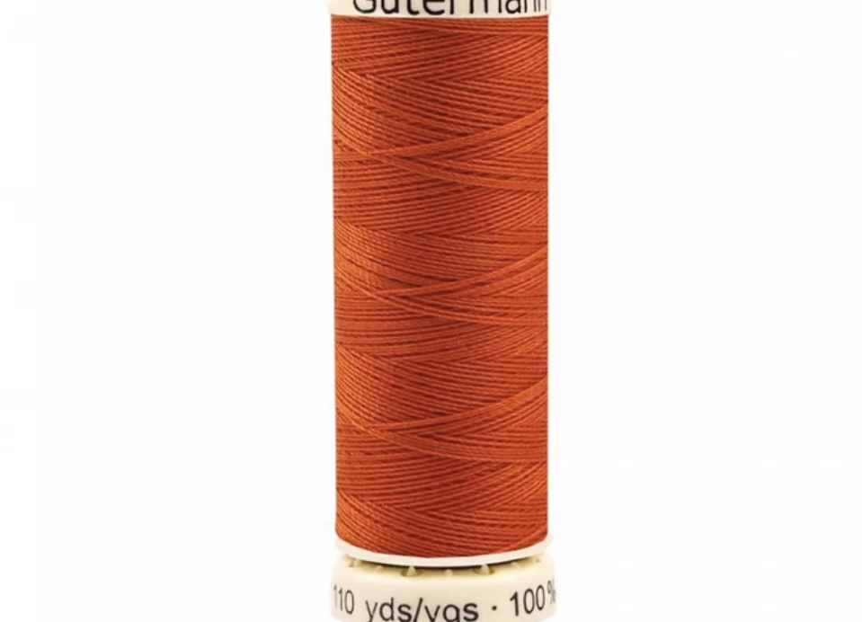 Bild 1 von Gütermann universal Polyester Nähgarn - 100m Spule - Farbe 932 Mandarin orange 