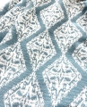 Bild 3 von Jacquard Dirndl Stoff- knitterfrei - Ornamentmuster - altblau creme - 200 cm