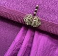 Bild 1 von Wollsatin Jacquard-Dirndl Stoffpaket lila