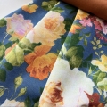 Bild 1 von Reststück Dirndlstoff Trachten Canvas Rosen Blumendruck blau - 50 cm