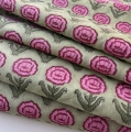 Bild 1 von Baumwollstoff - Indien  - blockprint Handdruck Blumen zartgrün rosa beere - 50 cm
