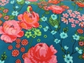 Reststück Feincord / Samt Samtcord - Blumen petrol rosa rot- 50 cm