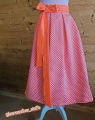 Bild 2 von DirndlSchwestern-Wickelrock Nähpaket Jacquard korallenrot orange