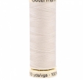 Gütermann universal Polyester Nähgarn - 100m Spule - Farbe 802 Marshmallow