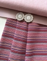 Bild 2 von Jacquard Dirndl-Stoffpaket Spenzer Rock Querstreifen Heidi 