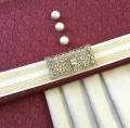 Bild 1 von Wollsatin Jacquard-Dirndl Stoffpaket dunkelrot gold Emilie